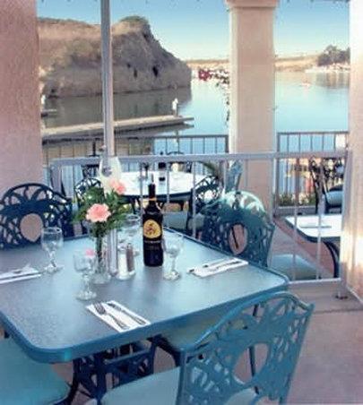 Newport Dunes Waterfront Resort นิวพอร์ทบีช ร้านอาหาร รูปภาพ